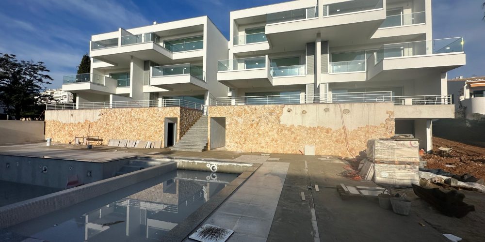 rocha-da-luz-building-lagos-portugal